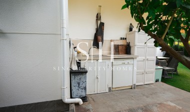 Resale - House - Torrevieja - aguas nuevas