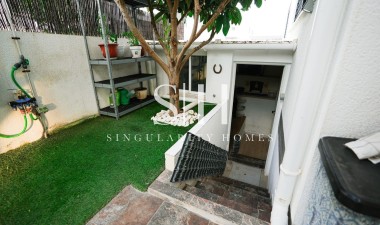 Resale - House - Torrevieja - aguas nuevas