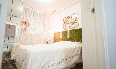 Resale - House - Torrevieja - aguas nuevas