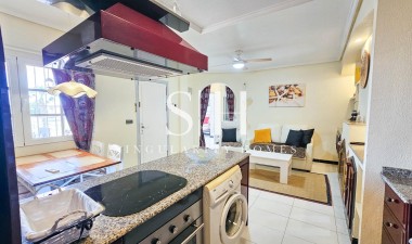 Odsprzedaż - Bungalow - Orihuela Costa - Los Altos
