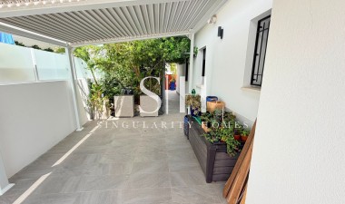 Odsprzedaż - Villa - Los Montesinos - Costa Blanca