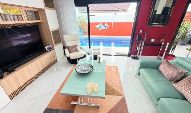Odsprzedaż - Villa - Los Montesinos - Costa Blanca