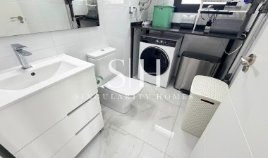 Odsprzedaż - Villa - Los Montesinos - Costa Blanca