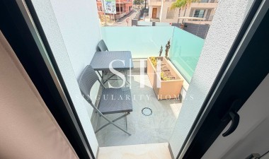 Odsprzedaż - Villa - Los Montesinos - Costa Blanca