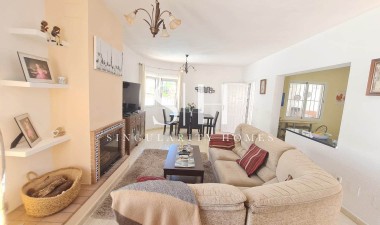 Wiederverkauf - Villa - Orihuela Costa - Costa Blanca
