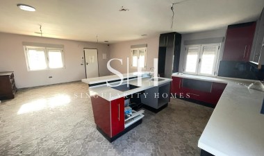 Odsprzedaż - Villa - Torrevieja - La Siesta - El Salado - Torreta