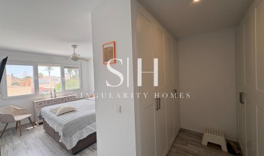 Odsprzedaż - Villa - Torrevieja - La Siesta - El Salado - Torreta