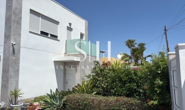 Odsprzedaż - Villa - Torrevieja - La Siesta - El Salado - Torreta