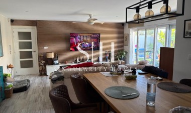 Odsprzedaż - Villa - Torrevieja - La Siesta - El Salado - Torreta