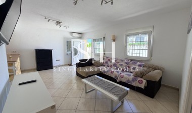 Återförsäljning - Villa - Torrevieja - Costa Blanca