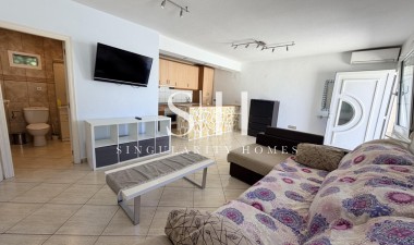 Återförsäljning - Villa - Torrevieja - Costa Blanca