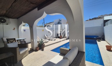 Wiederverkauf - Villa - Orihuela Costa - Costa Blanca
