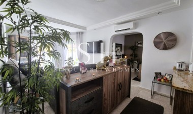 Wiederverkauf - Villa - Orihuela Costa - Costa Blanca