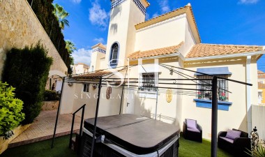 Wiederverkauf - Villa - Orihuela Costa - Costa Blanca