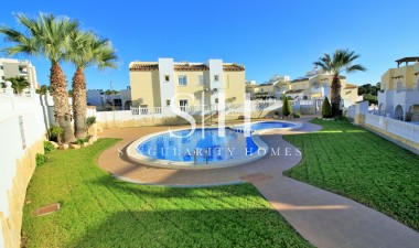 Resale - Apartment / flat - Orihuela Costa - Villamartin
