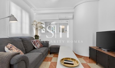Wiederverkauf - Villa - Orihuela Costa - Costa Blanca
