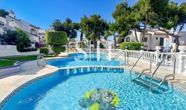 Återförsäljning - Bungalow - Torrevieja - Costa Blanca