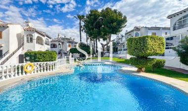 Återförsäljning - Bungalow - Torrevieja - Costa Blanca