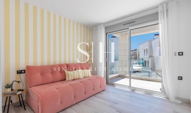 Odsprzedaż - Villa - Orihuela Costa - Lomas de Cabo Roig