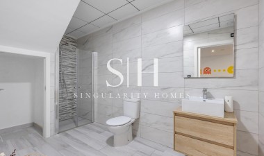 Odsprzedaż - Villa - Orihuela Costa - Lomas de Cabo Roig