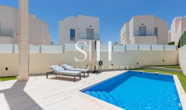 Odsprzedaż - Villa - Orihuela Costa - Lomas de Cabo Roig