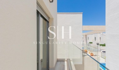 Odsprzedaż - Villa - Orihuela Costa - Lomas de Cabo Roig