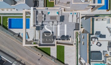 Odsprzedaż - Villa - Orihuela Costa - Lomas de Cabo Roig