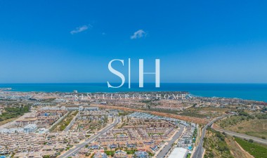 Odsprzedaż - Villa - Orihuela Costa - Lomas de Cabo Roig