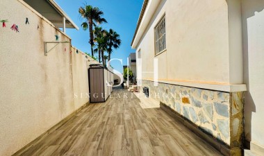 Перепродажа - Villa - Ciudad Quesada