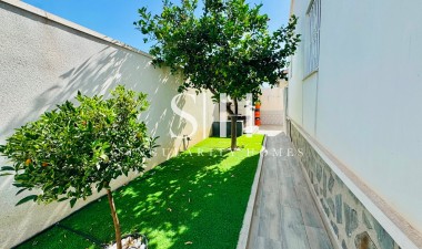 Перепродажа - Villa - Ciudad Quesada