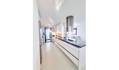Återförsäljning - Lägenhet / lägenhet - Orihuela Costa
