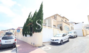 Resale - House - Torrevieja - Costa Blanca