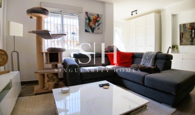 Resale - House - El Galan - Inland