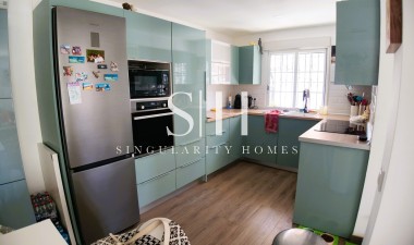 Resale - House - El Galan - Inland