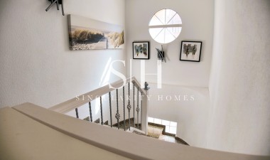 Resale - House - El Galan - Inland