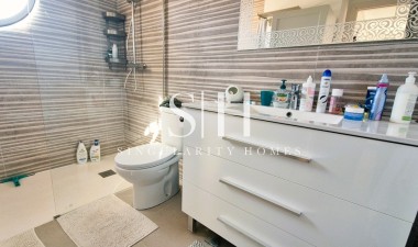 Resale - House - El Galan - Inland