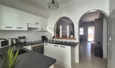 Reventa - Villa - San Miguel de Salinas - Inland