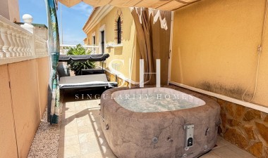 Resale - House - Orihuela Costa - Los Dolses
