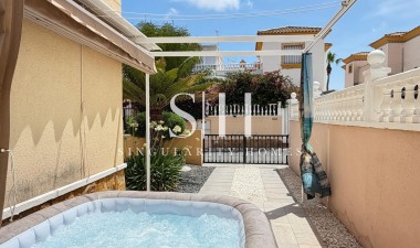 Resale - House - Orihuela Costa - Los Dolses