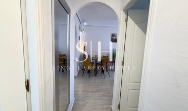Resale - House - Orihuela Costa - Los Dolses