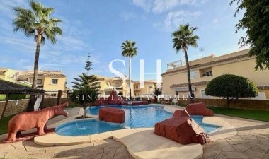 Resale - House - Orihuela Costa - Los Dolses