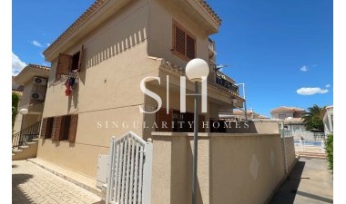 Resale - Bungalow - Orihuela Costa - Costa Blanca