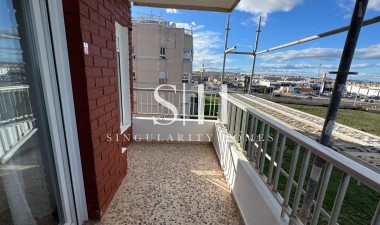 Wiederverkauf - Wohnung - Torrevieja - Punta prima