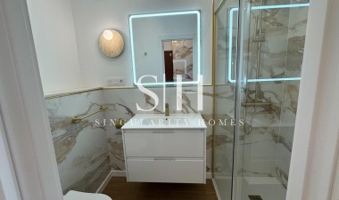 Wiederverkauf - Wohnung - Torrevieja - Punta prima