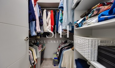 Resale - House - Torrevieja - Centro