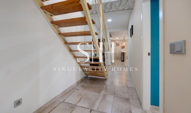 Resale - House - Torrevieja - Centro