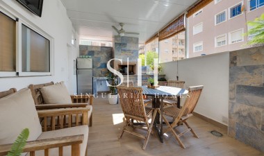 Resale - House - Torrevieja - Centro