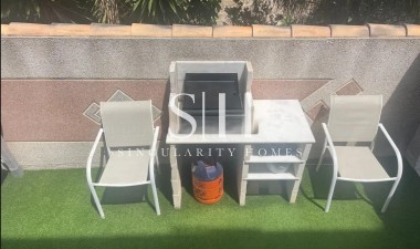 Resale - House - Orihuela Costa - Los Almendros-la Florida