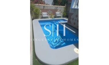 Resale - House - Orihuela Costa - Los Almendros-la Florida