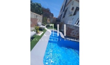 Resale - House - Orihuela Costa - Los Almendros-la Florida